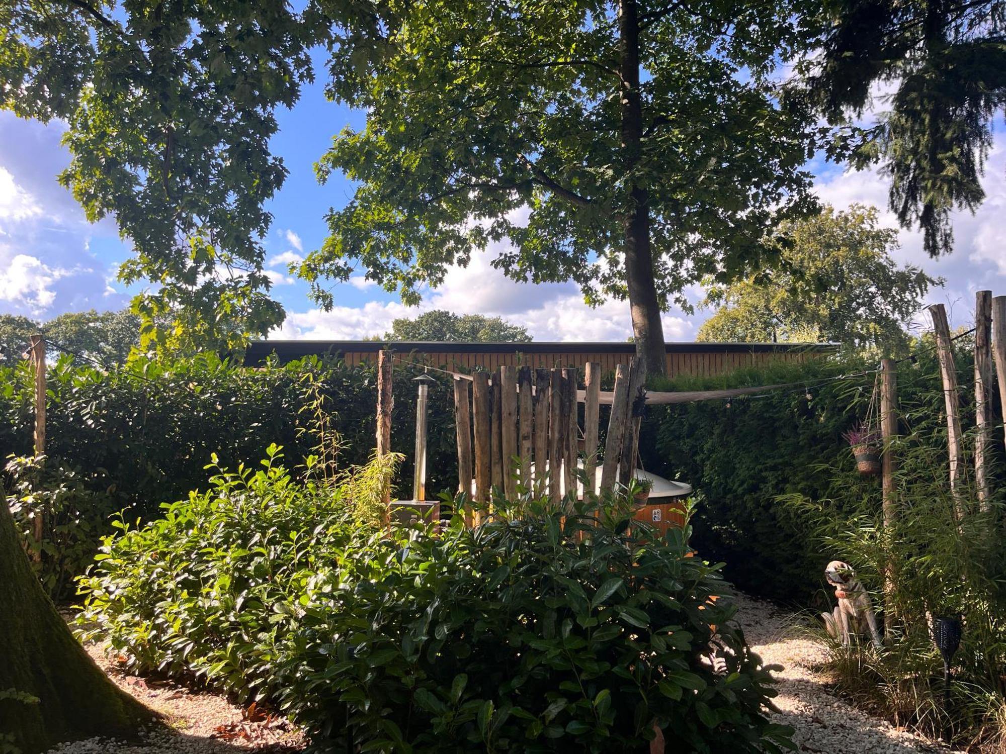 Het Verwende Nest Lodge, Wellness Lodge, Hottub & Sauna Voorthuizen Ngoại thất bức ảnh